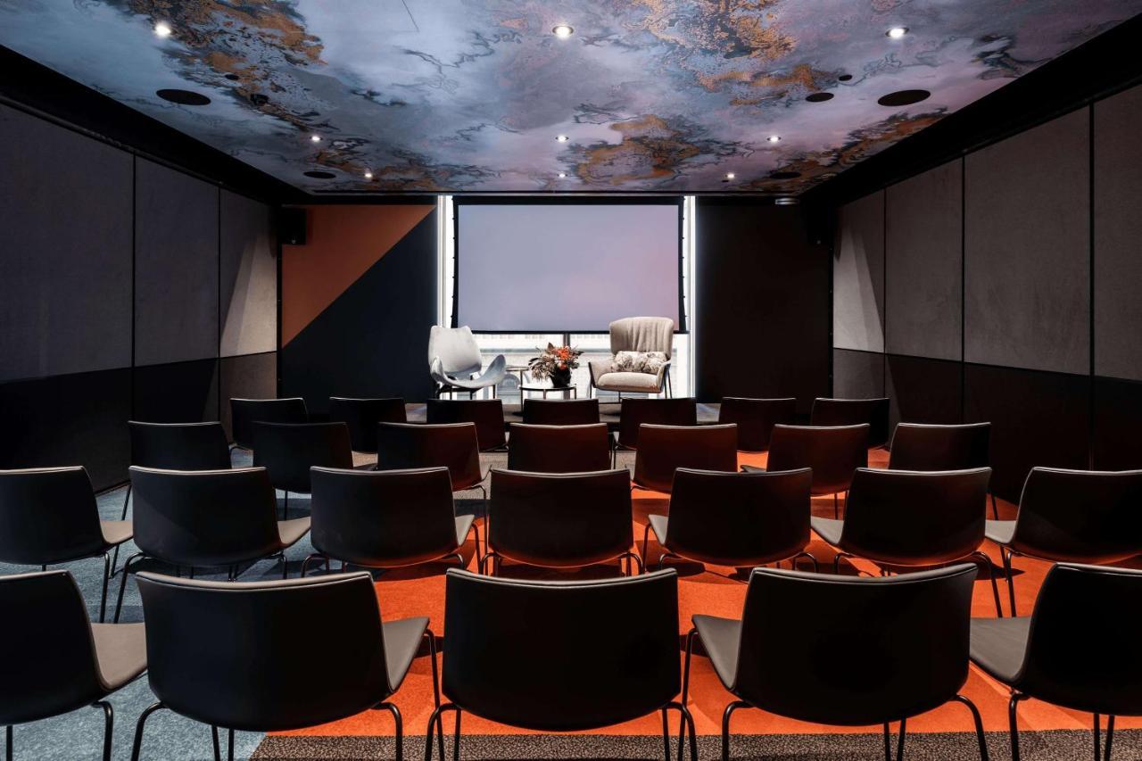 Qt Perth Hotel Exterior photo The 3D cinema